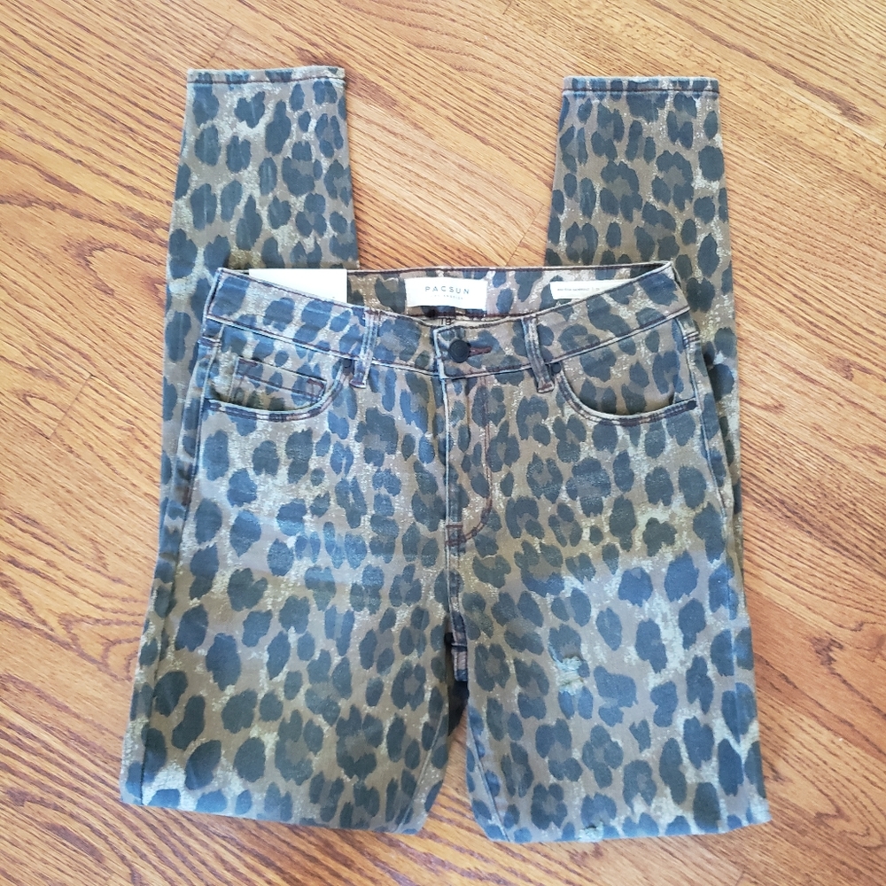 NWT Pac Sun Animal Print Midrise Skinniest Jeans